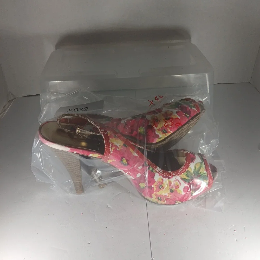 Candie's Dorado Slingback Heels 8.5 Pink‎ Floral Peep Toe Platform Pinup Retro